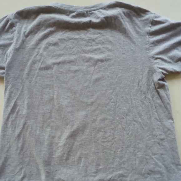 Grey graphic Tee - Picture 3 of 7